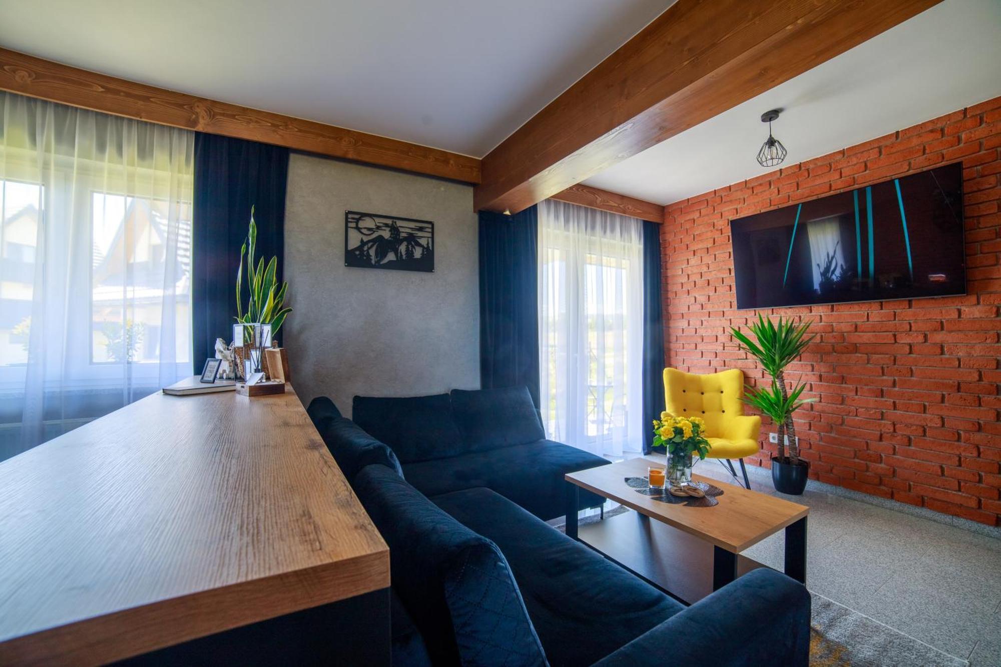 Wolfpack Guest House Бялка-Татшаньска Экстерьер фото