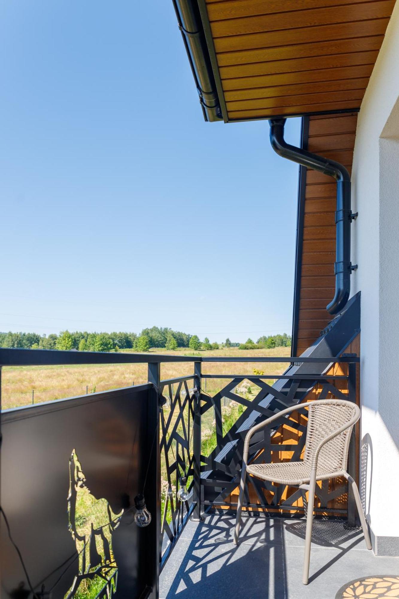Wolfpack Guest House Бялка-Татшаньска Экстерьер фото